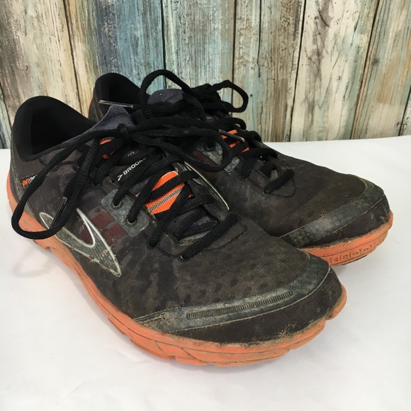 Brooks Pure Connect Lightweight Running Shoes - Picture 2 of 8